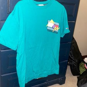 Tommy jeans 90s print shirt